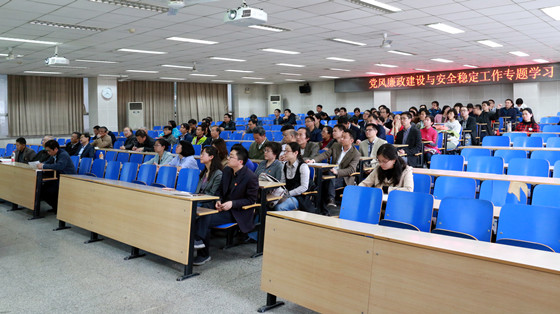 4ddb9d775764a4e3b2cea46bd9a3ebc8.jpg 1.jpg